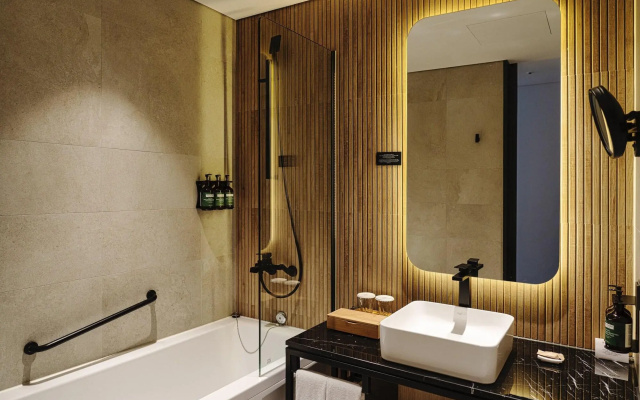 Voco Seoul Gangnam by IHG