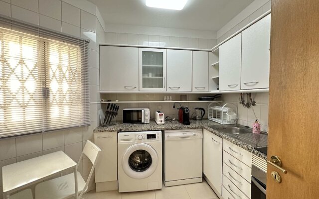 Caparica's Beach Apartment