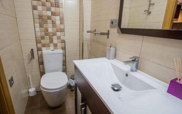 Apartamento céntrico a 10 minutos de la Alhambra con parking