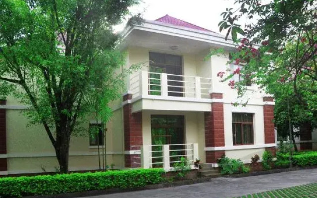 Yurui Hot Spring Garden Hotel