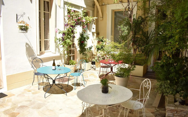 Hotel Henri IV