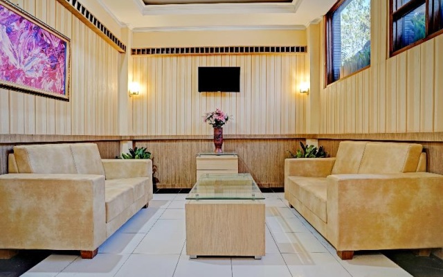 OYO 3953 Hotel Catellya Ii Cipaku – Lobby – Bandung