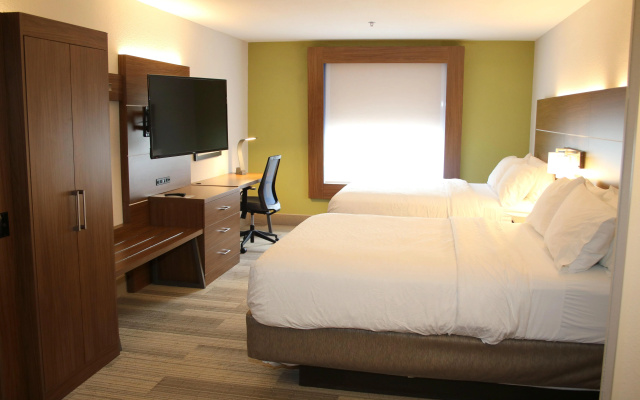 Holiday Inn Express & Suites Douglas by IHG