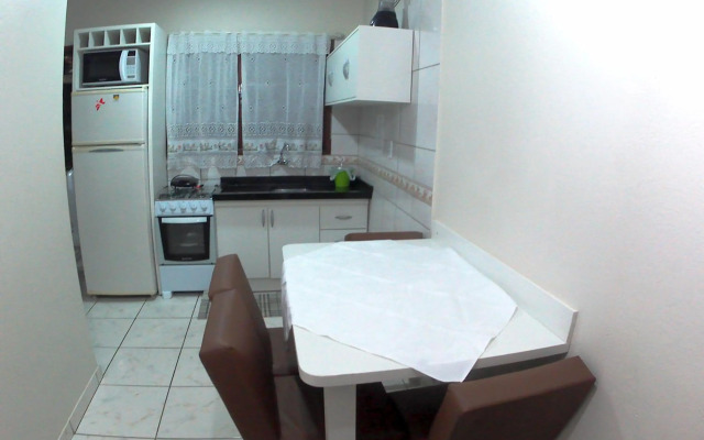 Apartamentos Bombinhas - 140 metros da Praia