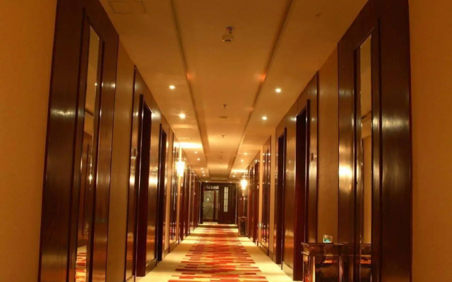 Qingdao Qiulin Hotel