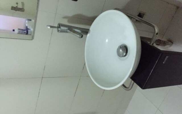 Meiru Apartment Hotel