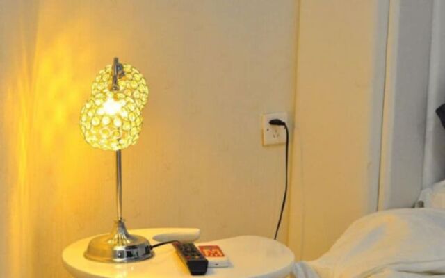 Guangzhou Baiyi Hotel Xingang Road