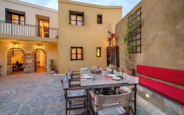 Zacosta Villa Hotel