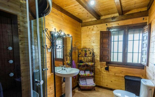 Casita de Madera Ardales by Ruralidays