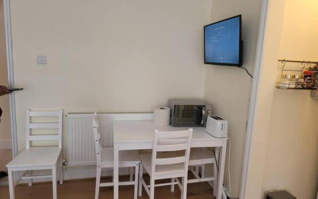 Lovely Studio in Town Centre