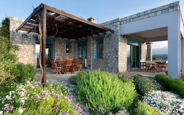 Daedalos & Ikaros Villas