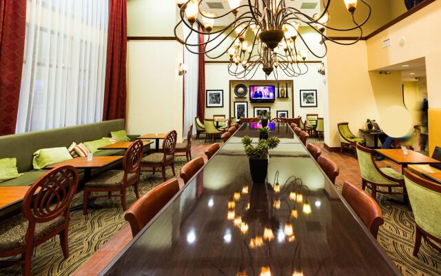 Hampton Inn & Suites by Hilton Tomball Houston NW
