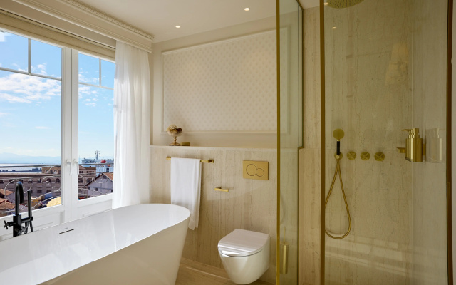 Mediterranean Palace Hotel