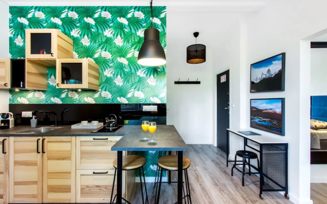 The Warsaw Rising Museum Apartments