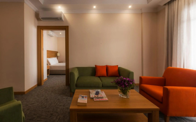 Club Marma Hotel