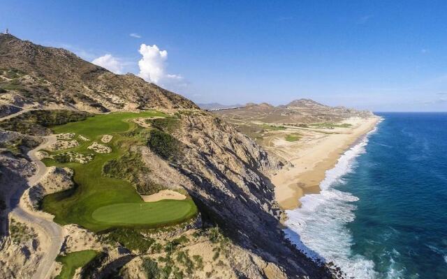 3-bedroom Ocean View Villa in Cabo San Lucas