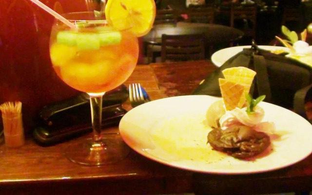 Savanna Cafe