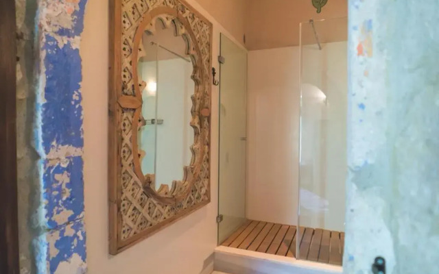Zeren Alaçatı Butik Otel