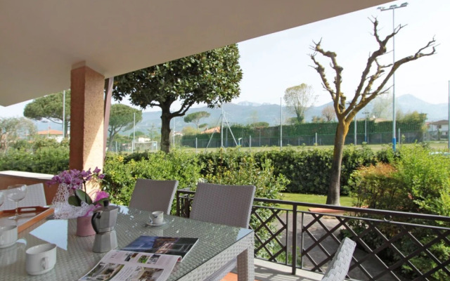 Rita Forte dei Marmi