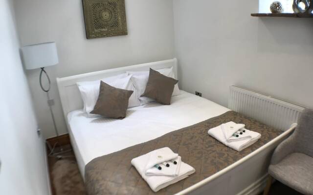 1 Bed Barn Alton Towers Chatsworth Polars Peaks
