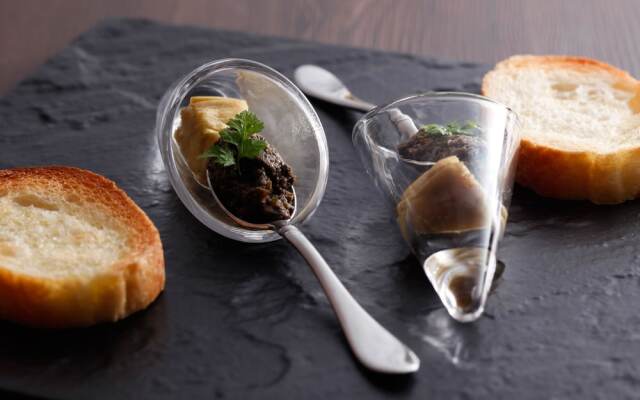 Awaji Hamarikyu TAKUMI