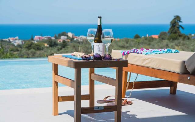 Star Luxury Villa I Gym and Playground
