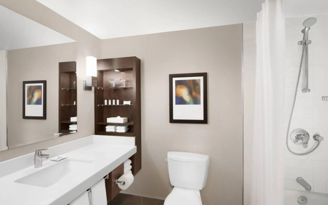 Delta Hotels by Marriott Calgary South