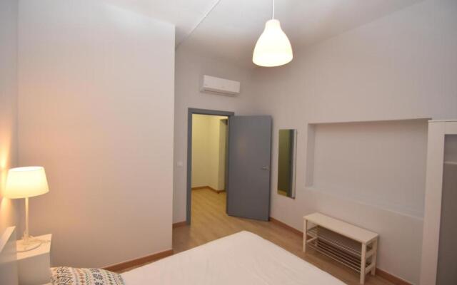 Apartamentos Templo DIana