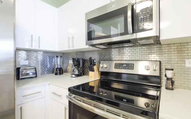 Luxury 2BR Condos at Hollywood Beach