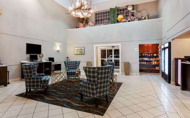 La Quinta Inn & Suites by Wyndham Kerrville