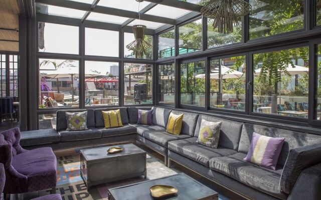 The Hip Santiago Hotel