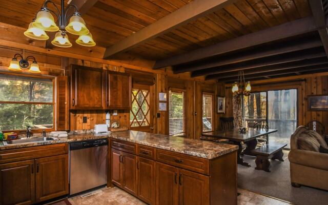 Creekside Cove 4 Bedroom House