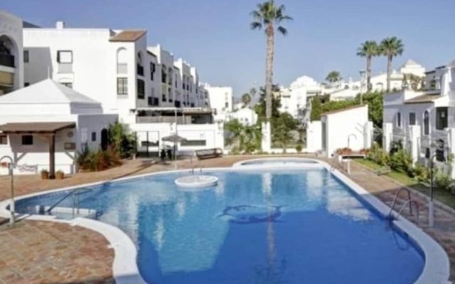 Apartment with 2 Bedrooms in Motril, with Pool Access And Wifi - 700 M From the Beach