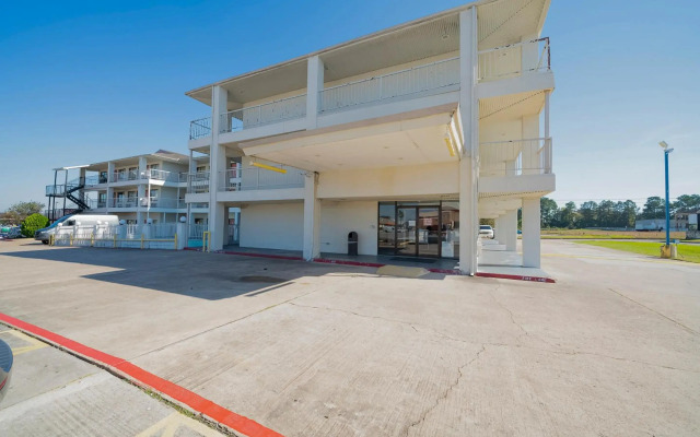 Americas Best Value Inn & Suites Humble