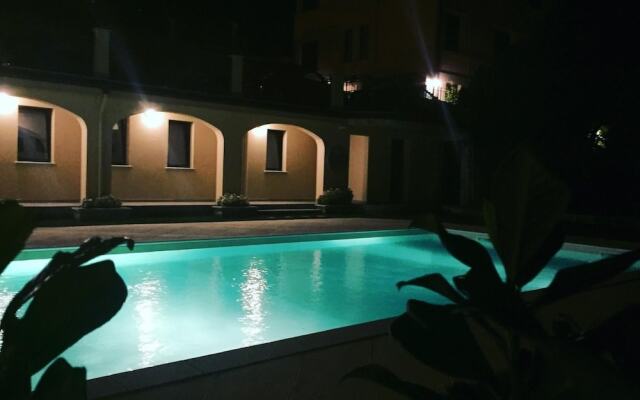 Oleandro 1 Apartment in Mergozzo With Pool