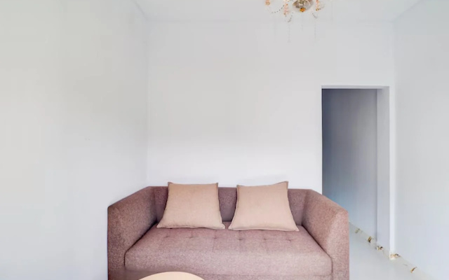 Hotel O near Mangusada Hospital formerly Rare Home Cozy Stay Premier 2 – Guest Rooms – Lukluk