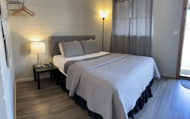 Selkirk Motel