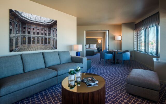 Hotel Dom Henrique Downtown