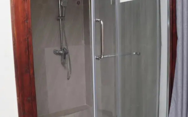 Dhe Jomels Hotel Siaya
