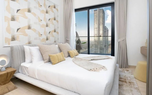 Easygo-- Amazing 1bdr Binghatti Heights
