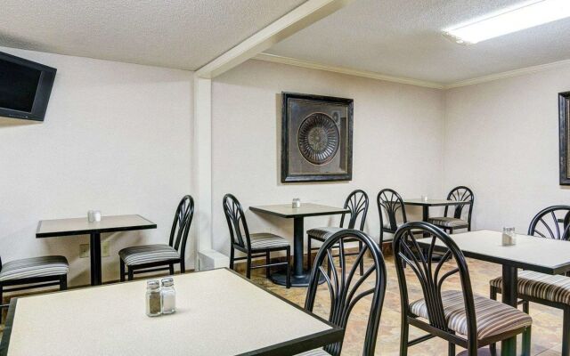 Quality Inn Conway - Greenbrier