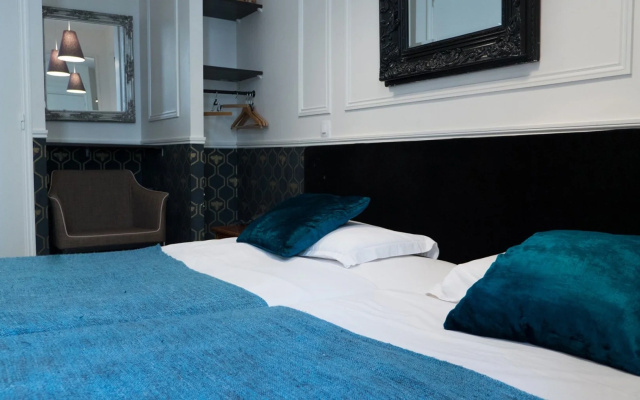Hotel Petit Saint Honoré