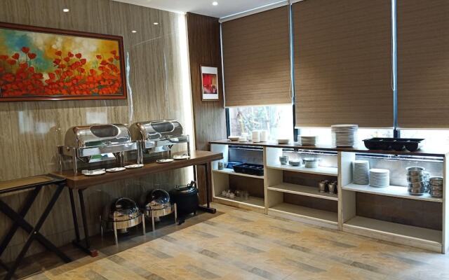 Ivy Suites