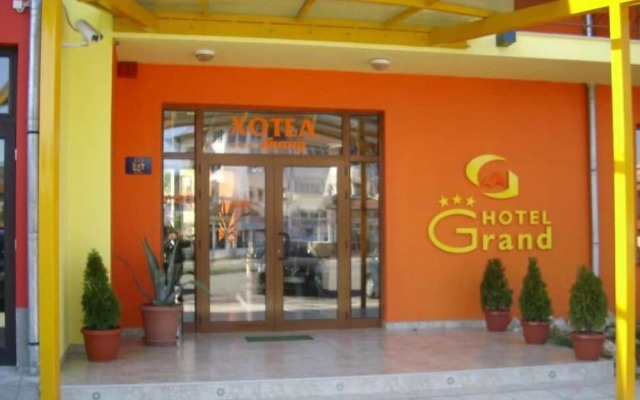 Hotel Grand