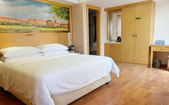 Vienna Hotel (Dongguan Dalang)