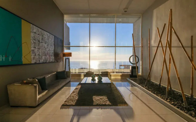 Coast Horizon