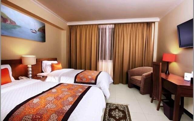 Dermaga Keluarga Hotel