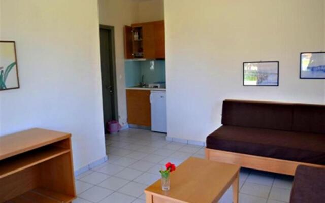 Mousses Apartments & Studios