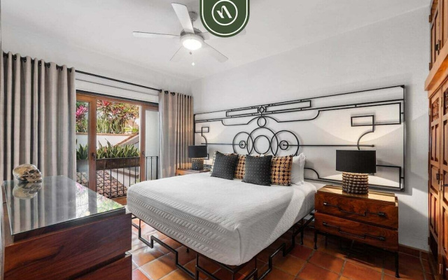Stylish 2 BR Condo in Romantic Zone - Rooftop Pool