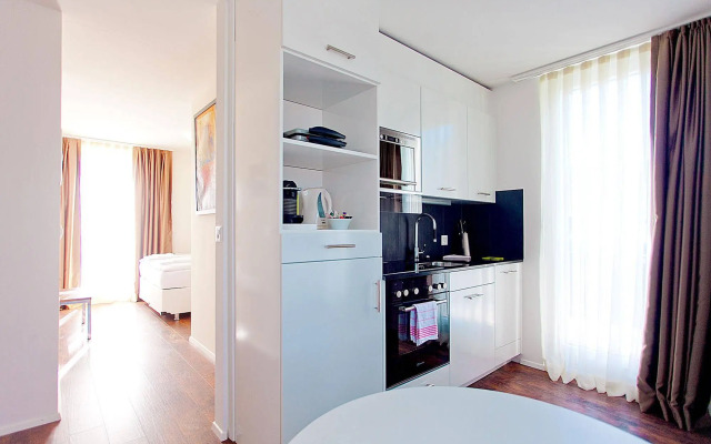 Suite Apartments by Livingdowntown